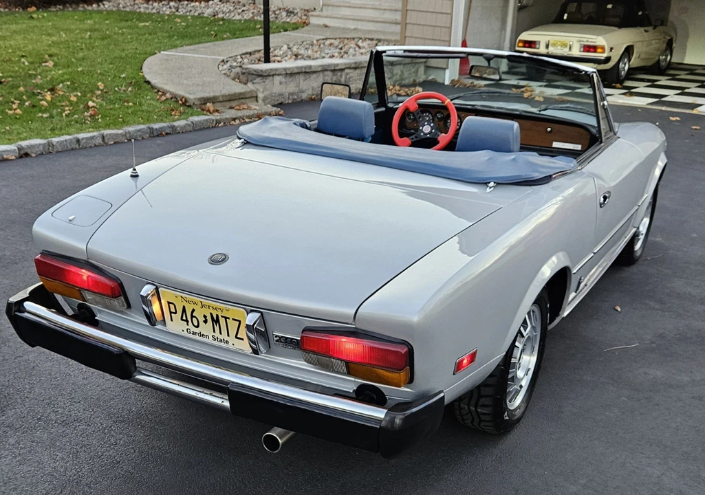 1981 Fiat 124 Sport Spider - Image 9 of 31
