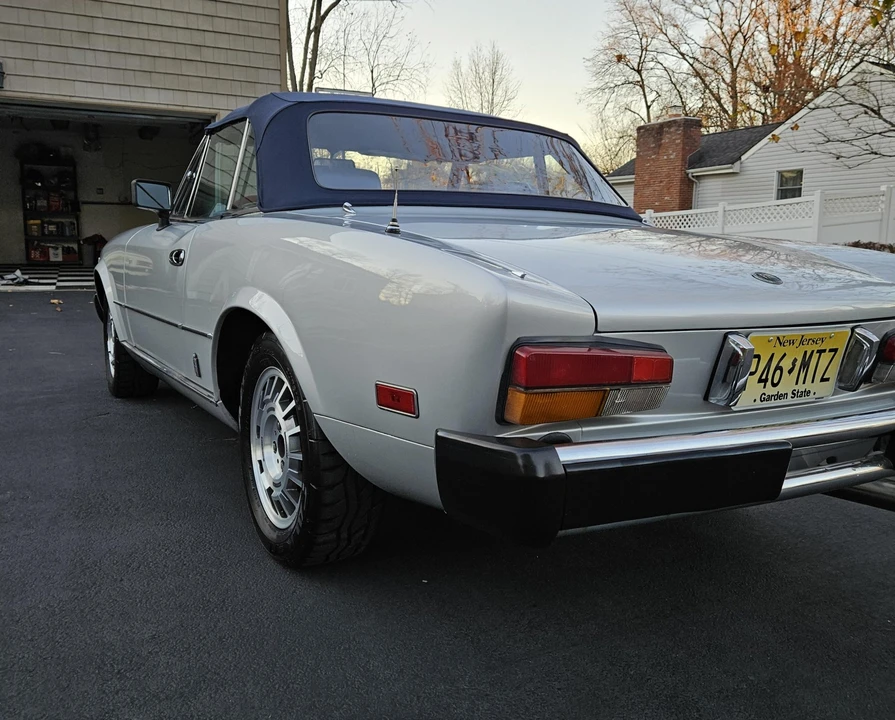 1981 Fiat 124 Sport Spider - Image 31 of 31