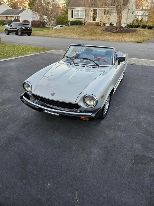 1981 Fiat 124 Sport Spider - Image 3 of 31