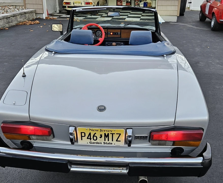 1981 Fiat 124 Sport Spider - Image 6 of 31