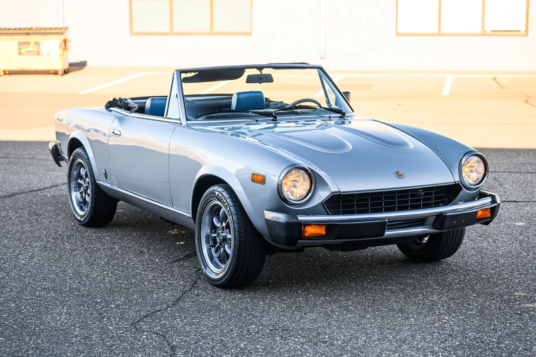 1981 Fiat 124 Sport Spider - Image 16 of 31