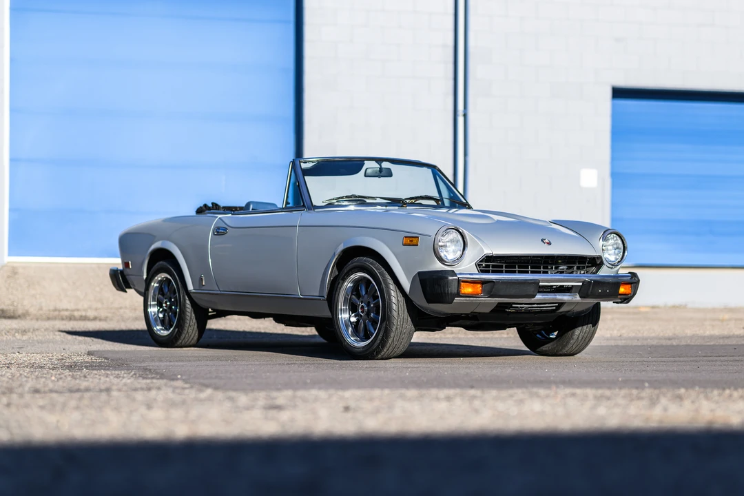1981 Fiat 124 Sport Spider - Image 14 of 31