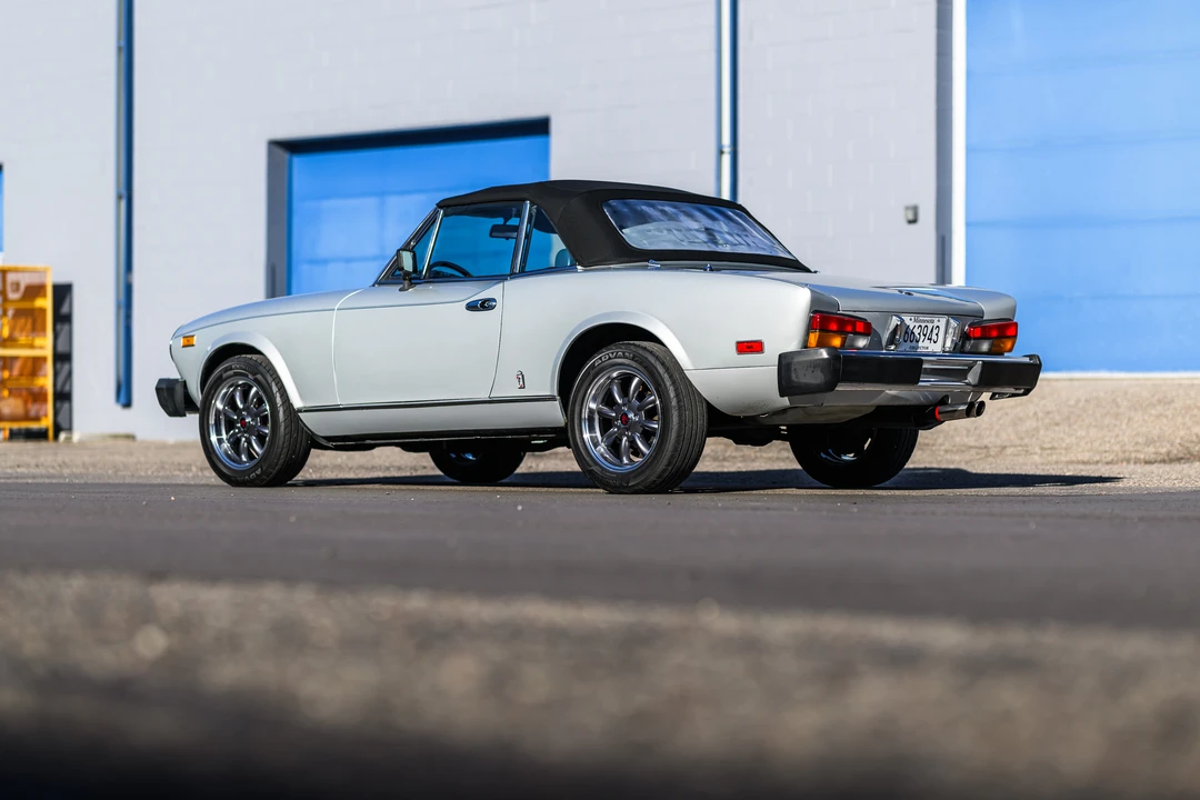 1981 Fiat 124 Sport Spider - Image 23 of 31