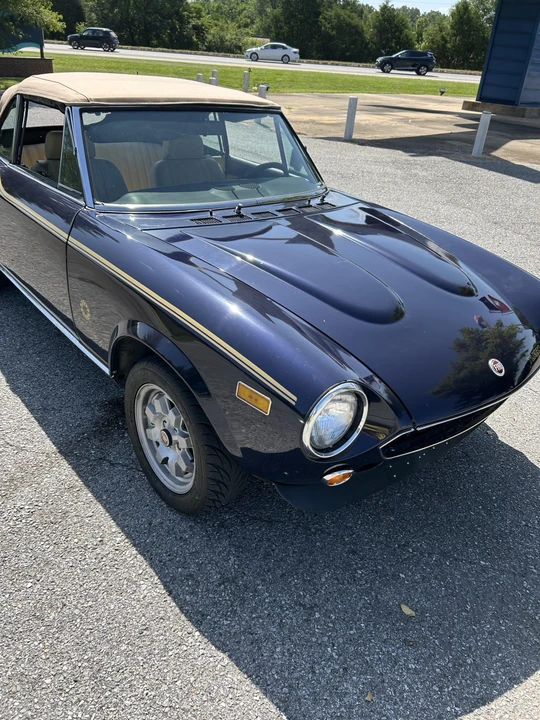 1981 Fiat 124 Sport Spider - Image 15 of 31