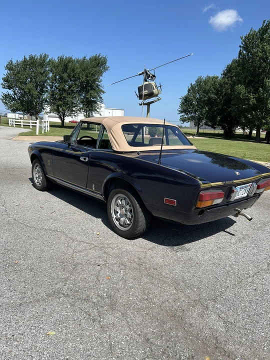 1981 Fiat 124 Sport Spider - Image 7 of 31