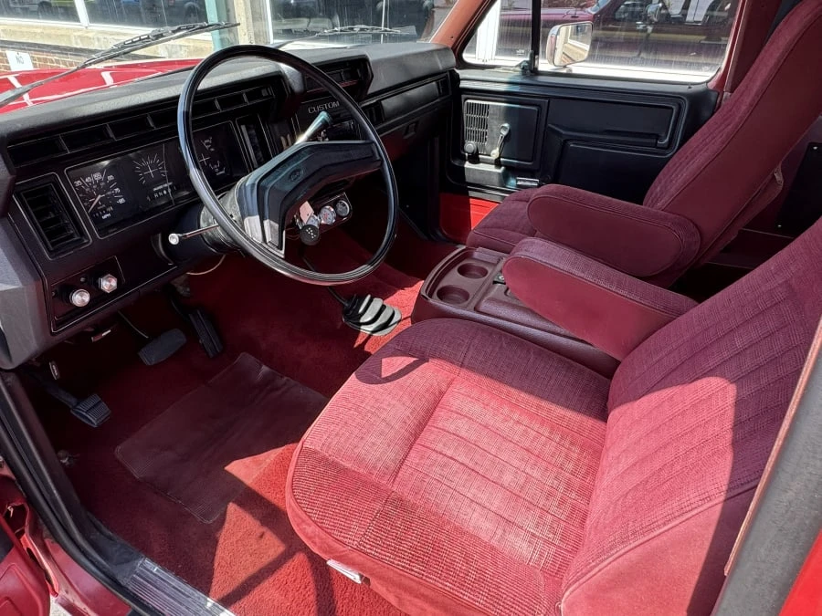 1981 Ford Bronco 3rd Gen - Image 6 of 11