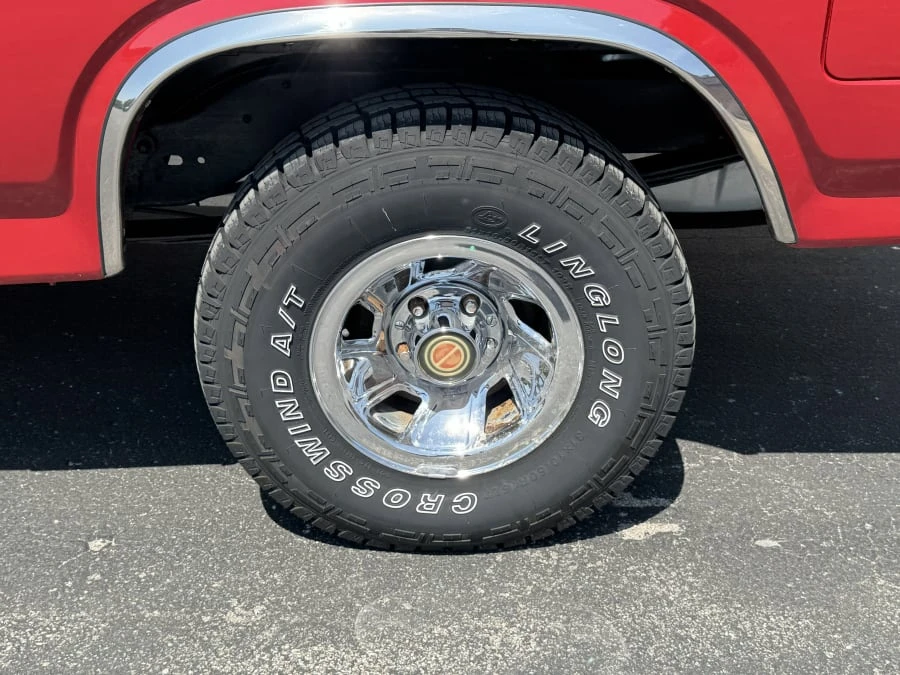 1981 Ford Bronco 3rd Gen - Image 5 of 11