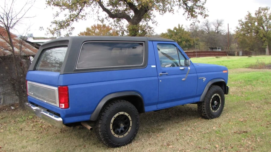 1981 Ford Bronco 3rd Gen - Image 2 of 5