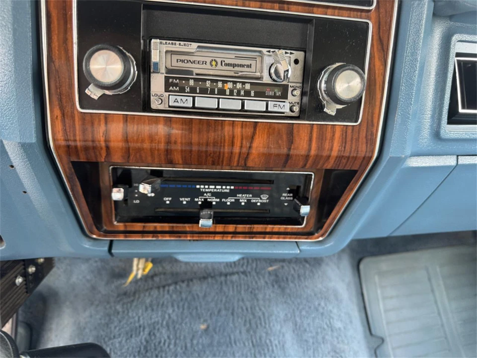 1981 Ford Bronco 3rd Gen - Image 17 of 31
