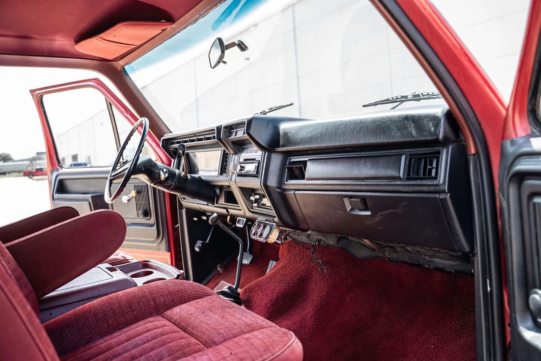 1981 Ford Bronco 3rd Gen - Image 26 of 31