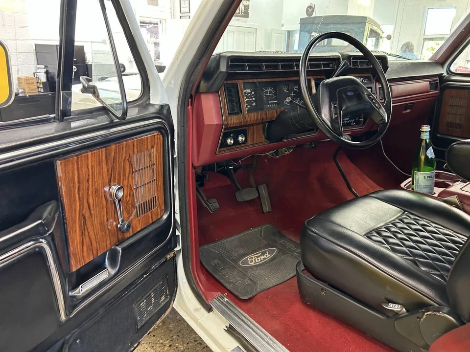 1981 Ford Bronco 3rd Gen - Image 15 of 21