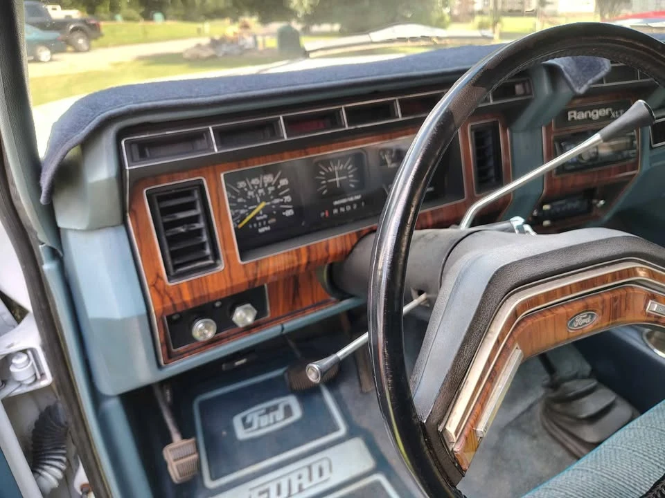 1981 Ford Bronco 3rd Gen - Image 11 of 16