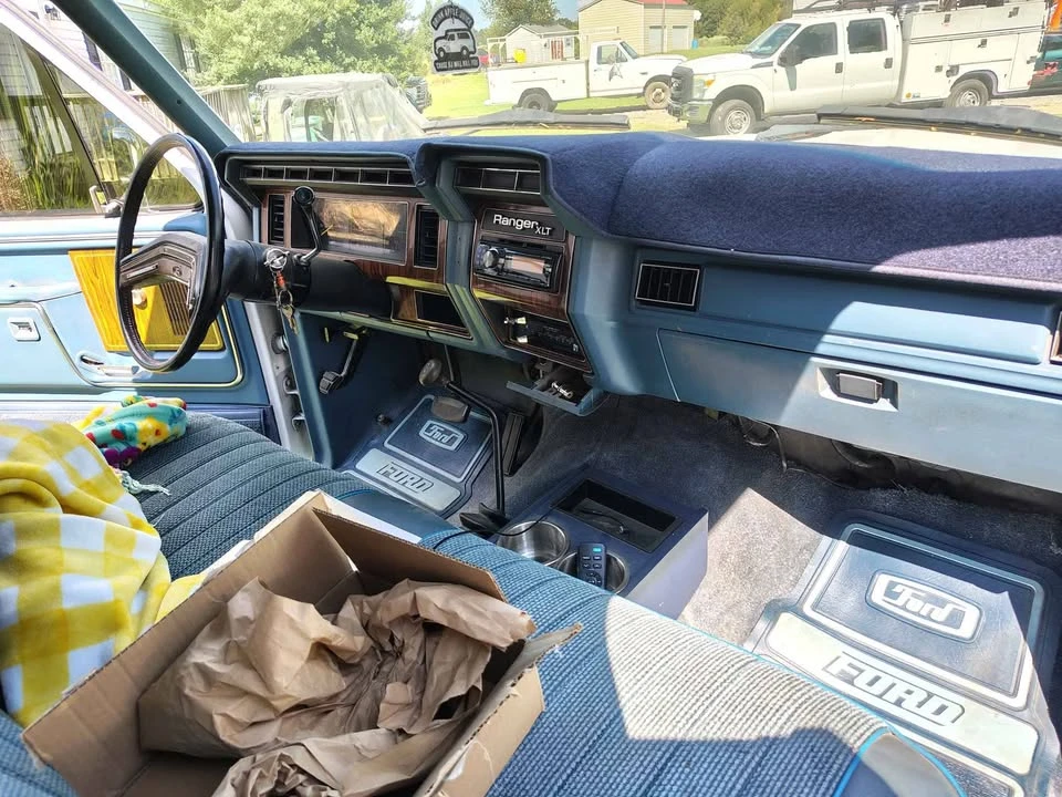 1981 Ford Bronco 3rd Gen - Image 13 of 16