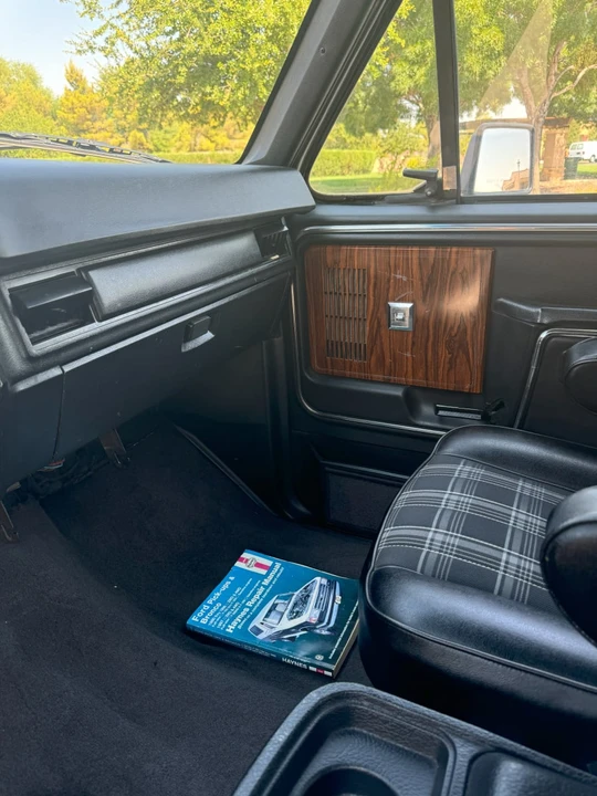 1981 Ford Bronco 3rd Gen - Image 11 of 19