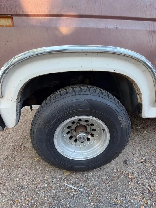 1981 Ford Bronco 3rd Gen - Image 5 of 10