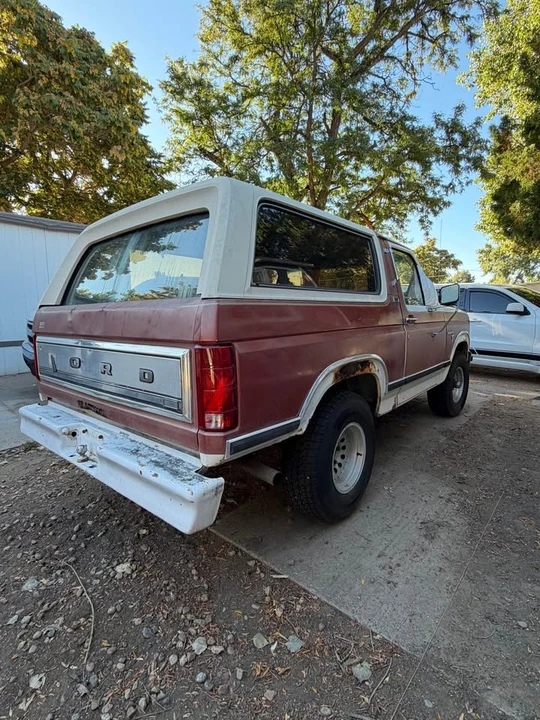 1981 Ford Bronco 3rd Gen - Image 4 of 10