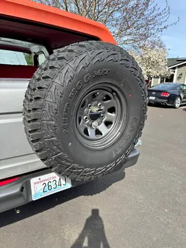 1981 Ford Bronco Sport Utility 2D