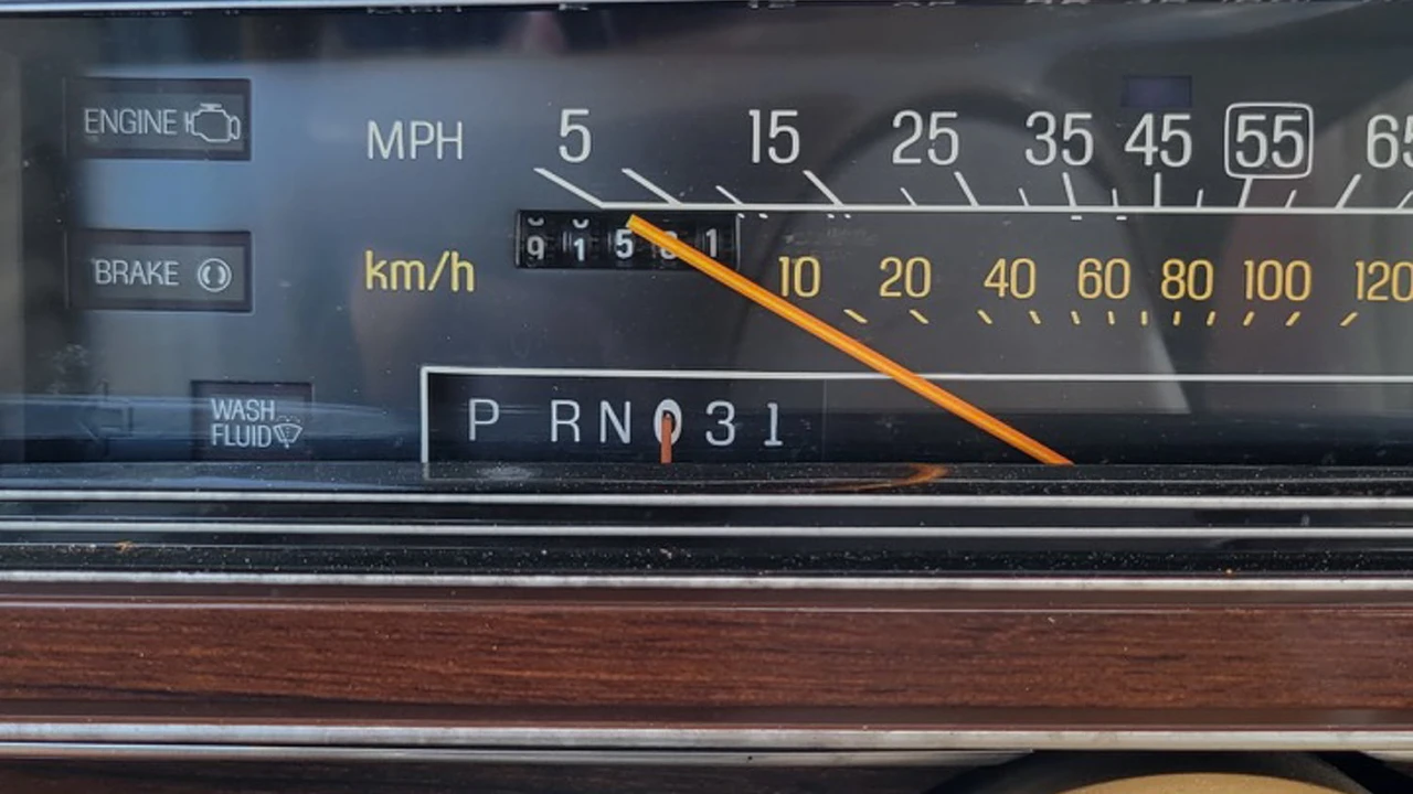 1981 Ford Country Squire - Image 10 of 10