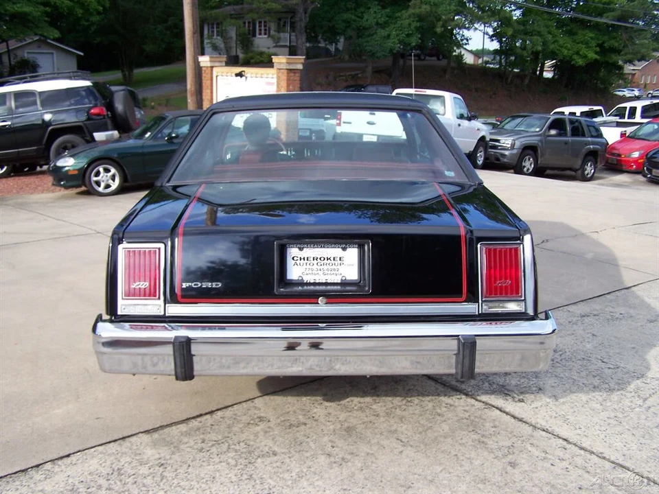 1981 Ford LTD - Image 16 of 21