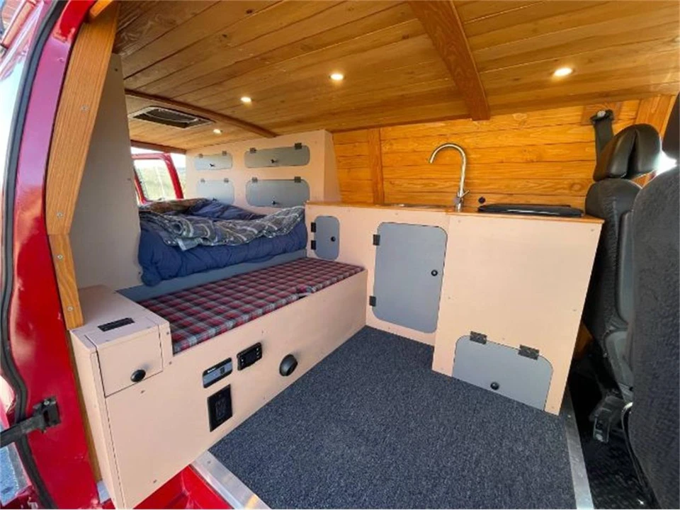 1981 Ford Econoline Van - Image 5 of 25