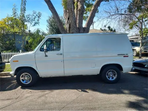 1981 Ford Econoline 140 Van