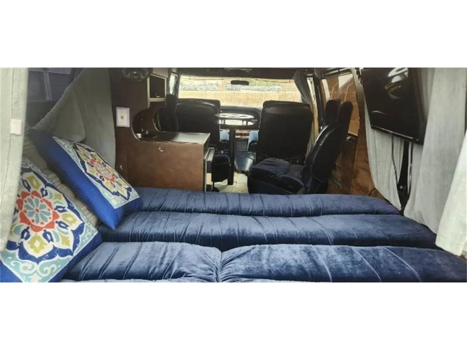 1981 Ford Econoline Van - Image 3 of 17