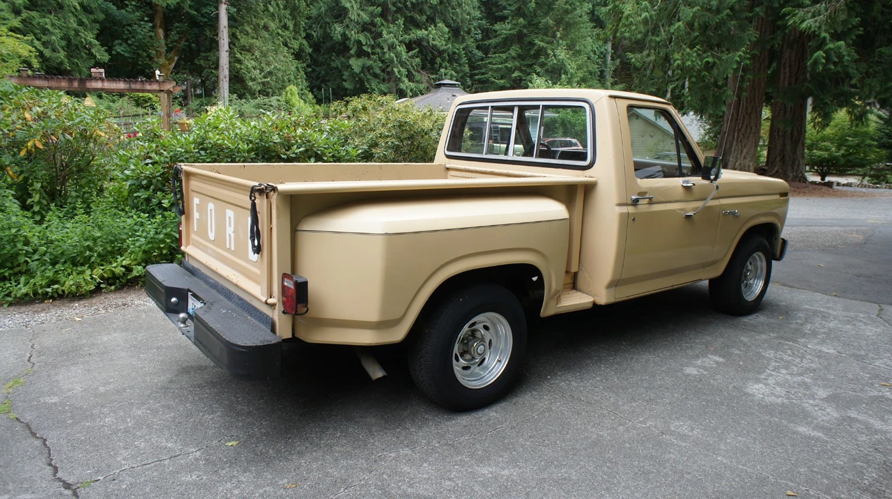 1981 Ford F-Series 7th Gen - Image 9 of 21