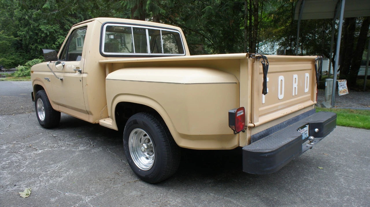 1981 Ford F-Series 7th Gen - Image 15 of 21