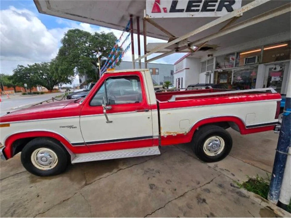 1981 Ford F-Series 7th Gen - Image 4 of 11