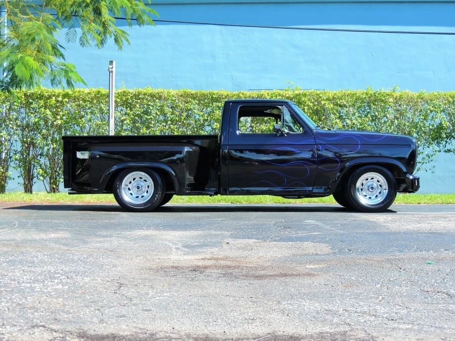 1981 Ford F-Series 7th Gen - Image 11 of 12