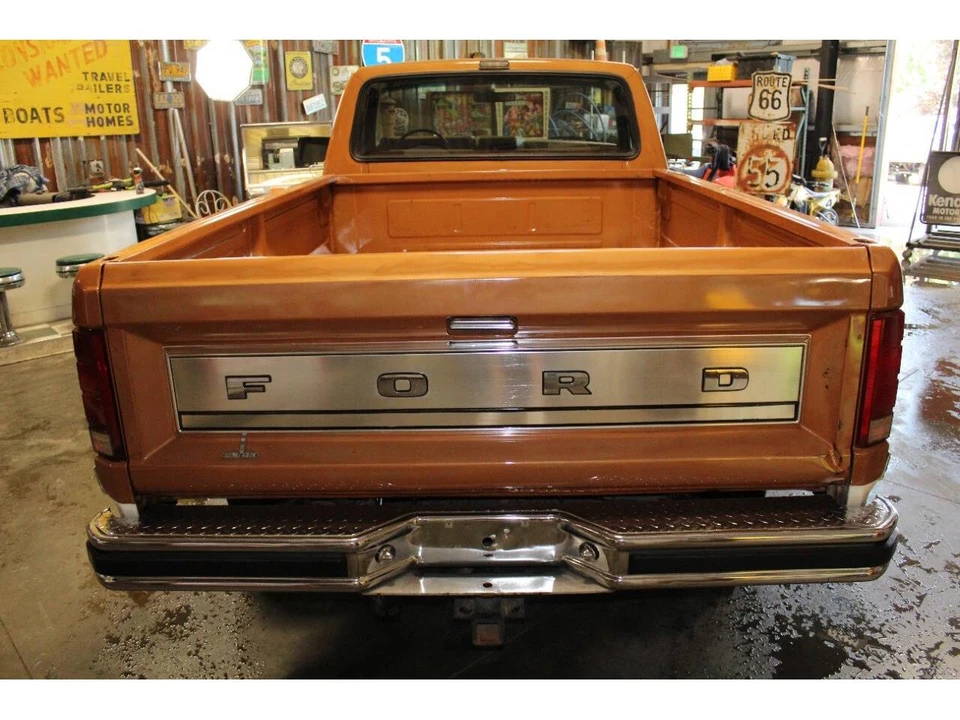 1981 Ford F-Series 7th Gen - Image 17 of 31