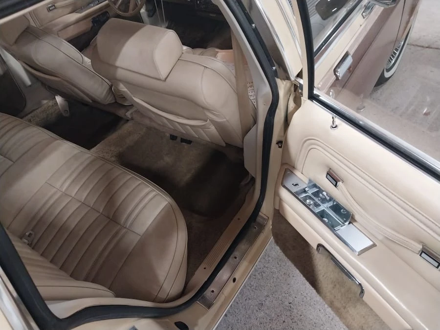 1981 Ford LTD - Image 9 of 17
