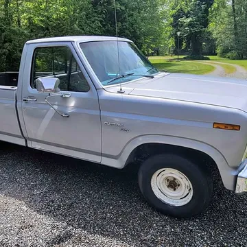 1981 Ford F-100 Custom Long Bed