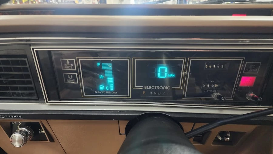 1981 Ford Thunderbird 8th Gen - Image 4 of 12