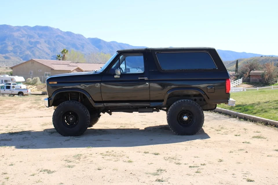 1981 Ford Bronco 3rd Gen - Image 2 of 19