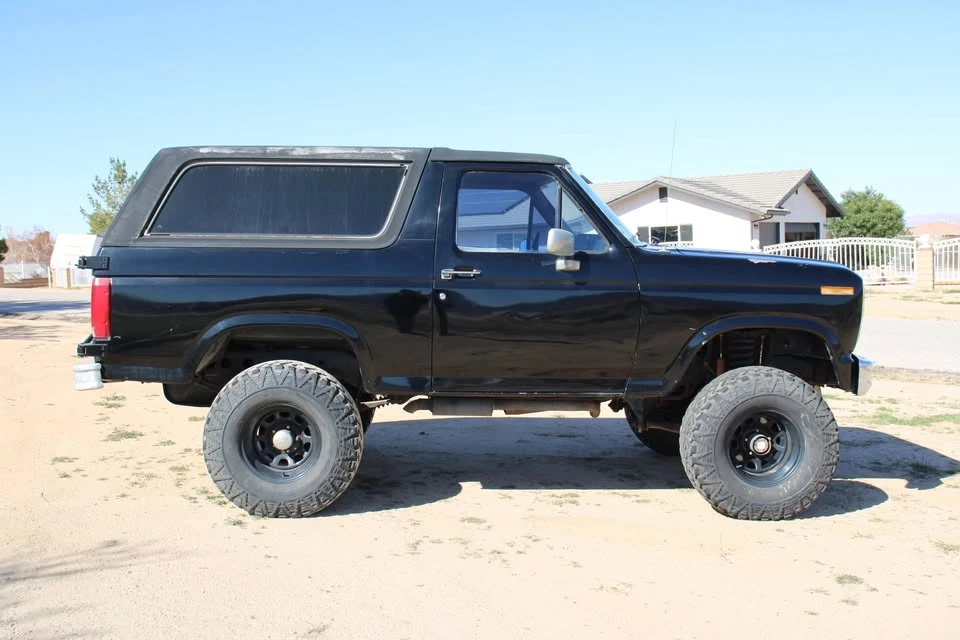 1981 Ford Bronco 3rd Gen - Image 6 of 19