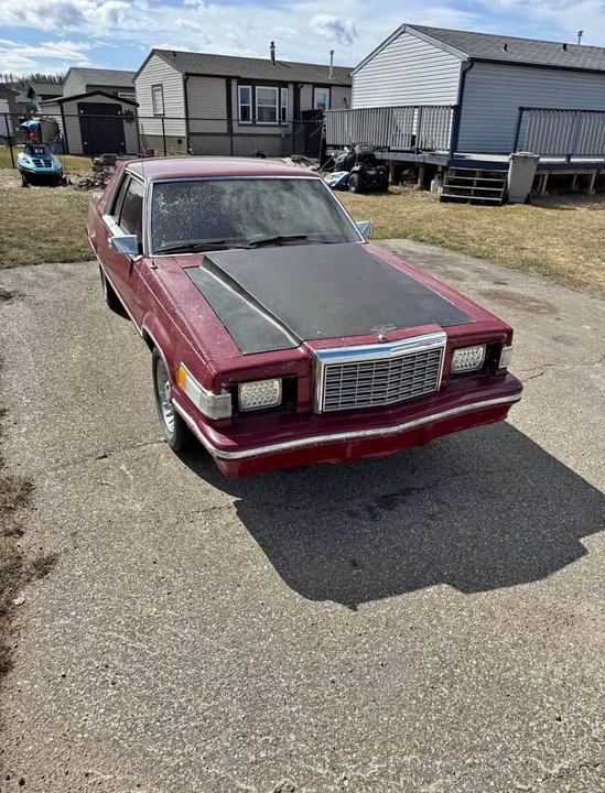 1981 Ford Thunderbird 7th Gen - Image 2 of 6