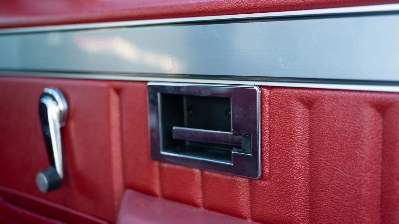 1981 GMC C/K 3rd Gen - Image 26 of 31