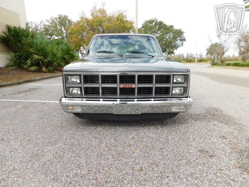 1981 GMC Jimmy 2nd Gen - Image 3 of 12