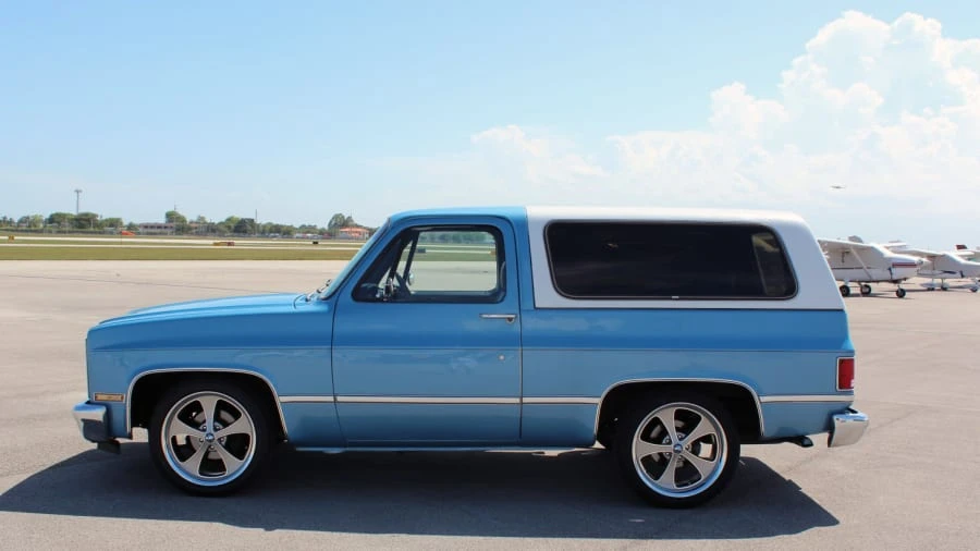 1981 GMC Jimmy 2nd Gen - Image 2 of 6