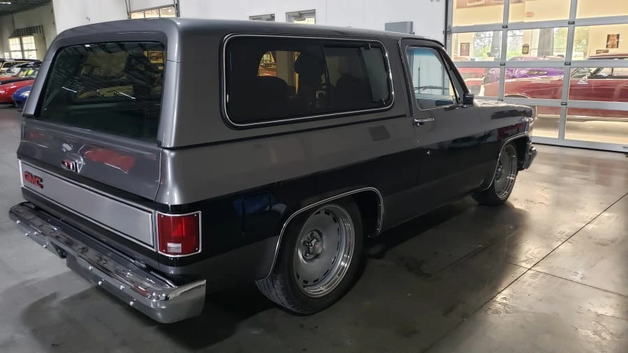 1981 GMC Jimmy 2nd Gen - Image 2 of 8