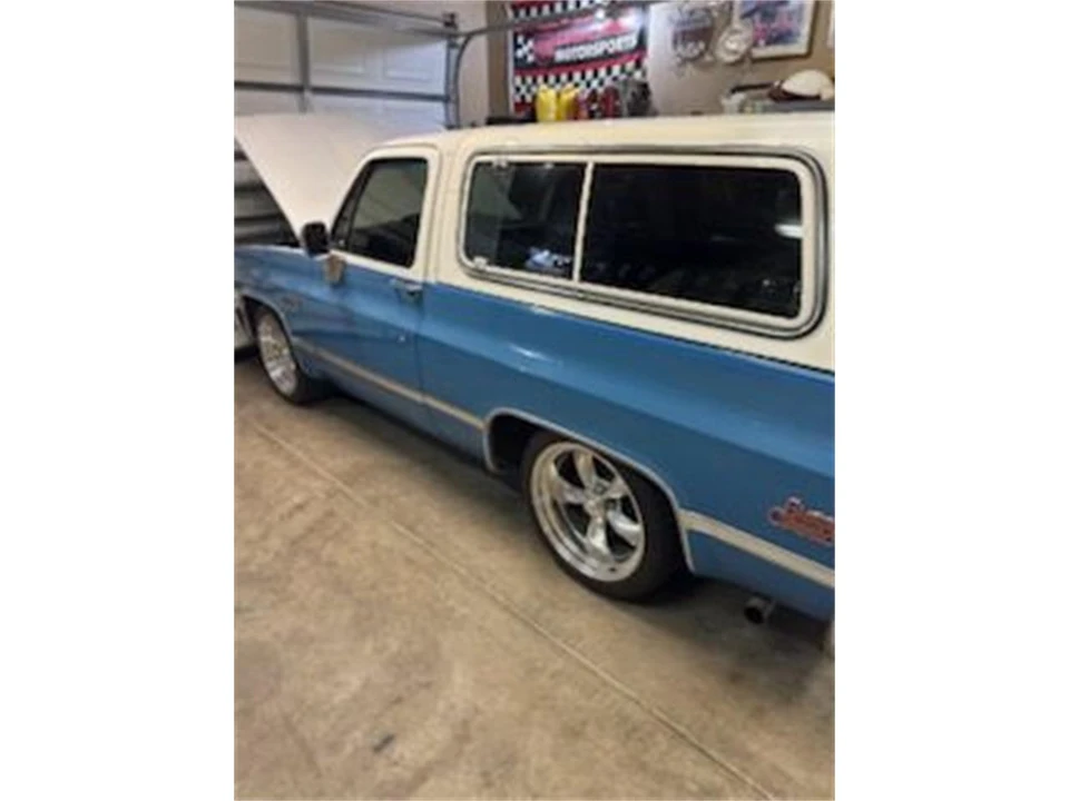 1981 GMC Jimmy 2nd Gen - Image 2 of 13