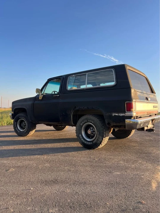 1981 GMC Jimmy 2nd Gen - Image 2 of 9