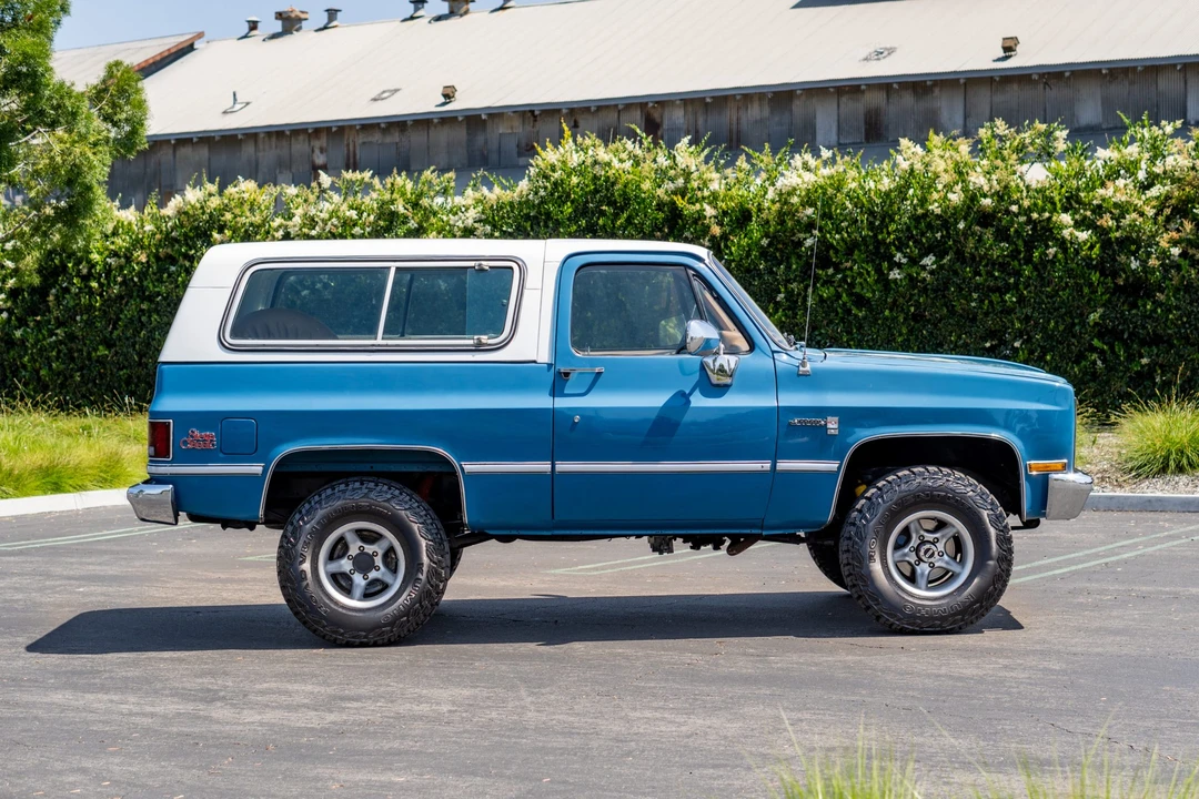 1981 GMC Jimmy 2nd Gen - Image 9 of 31