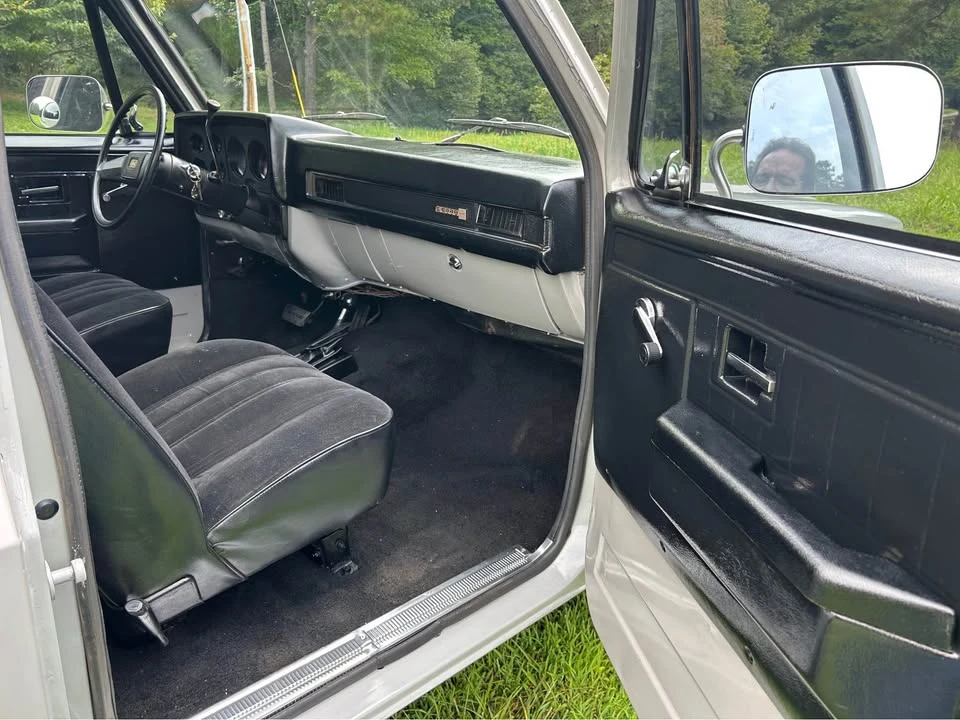 1981 GMC Jimmy 2nd Gen - Image 8 of 15