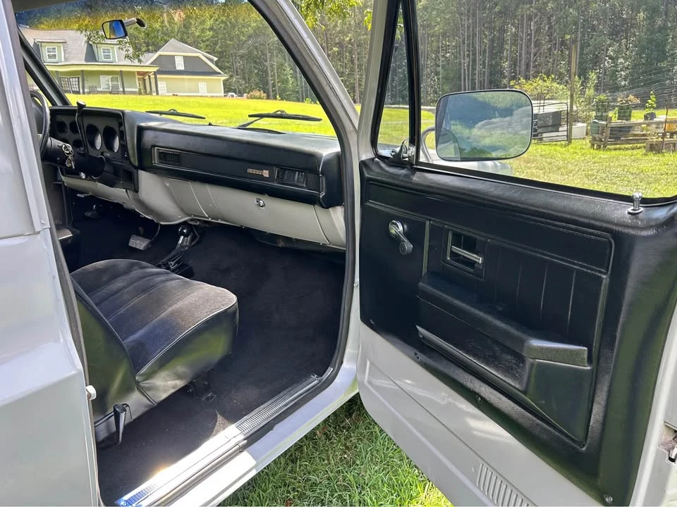1981 GMC Jimmy 2nd Gen - Image 7 of 15