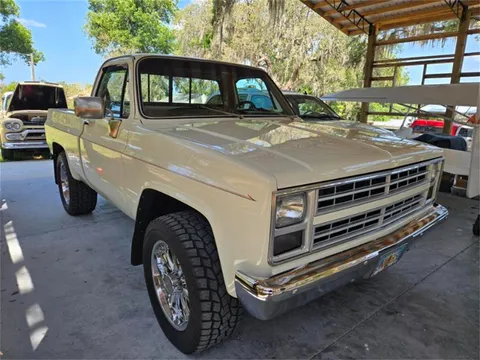1981 GMC Sierra Classic Short Bed 4x4