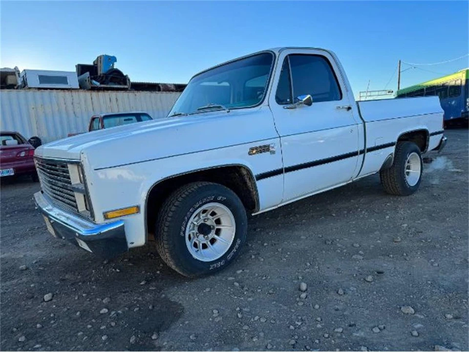 1981 GMC C/K 3rd Gen - Image 17 of 18