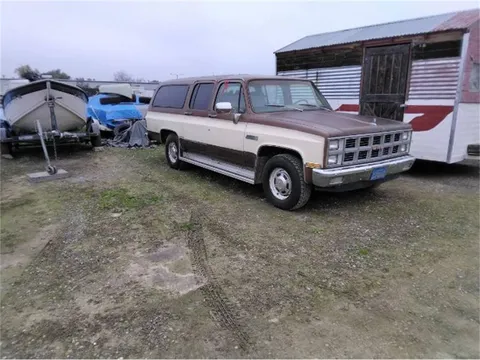 1981 GMC Suburban Sierra Classic 2500