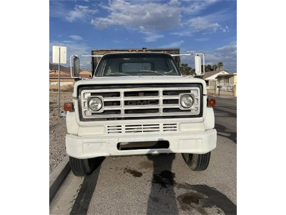 1981 GMC C/K 3rd Gen - Image 2 of 3